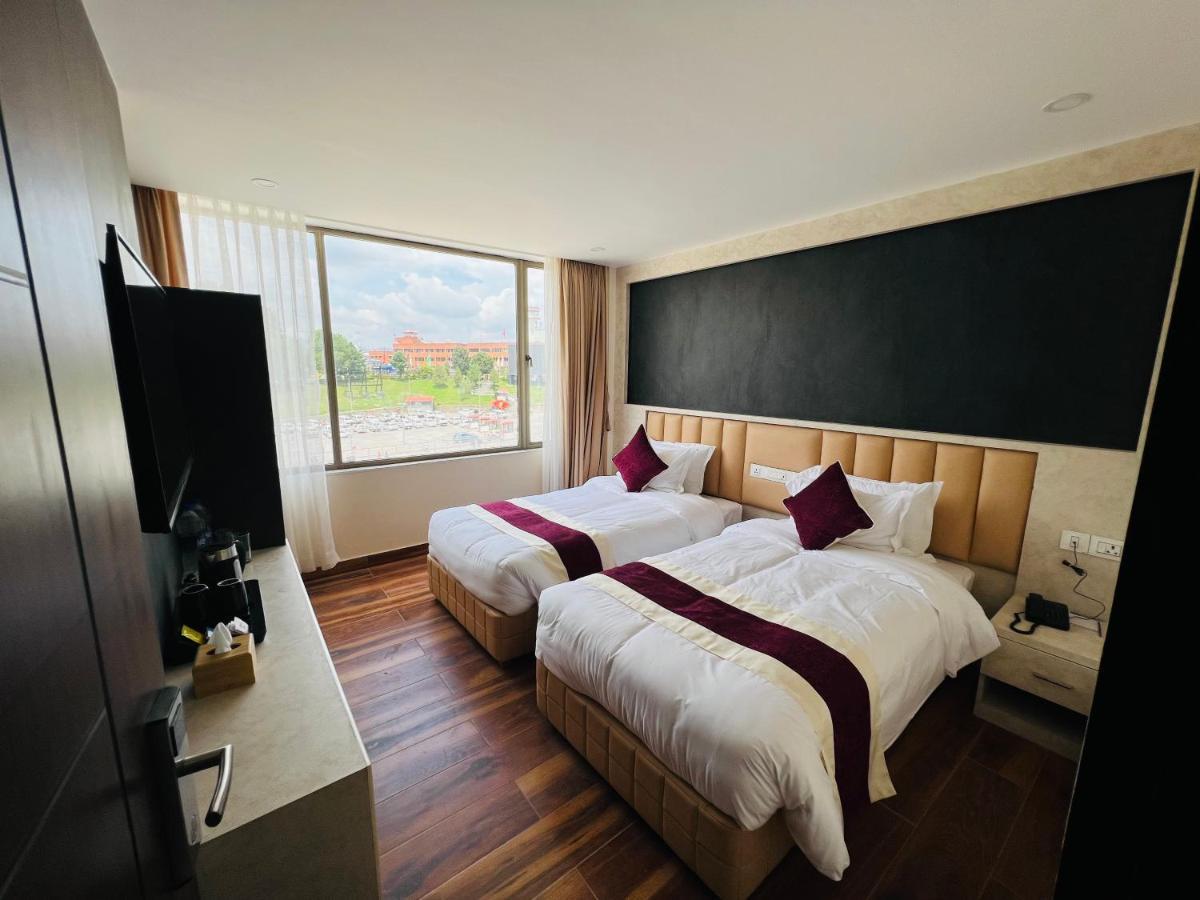 Hotel Black Diamond - Transit Point Inside Hotel Kathmandu Exterior foto