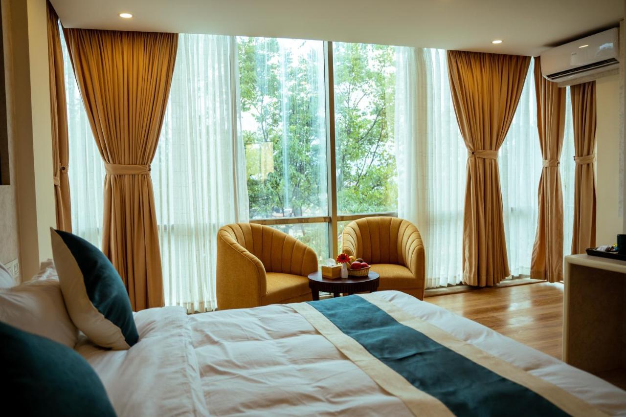 Hotel Black Diamond - Transit Point Inside Hotel Kathmandu Exterior foto